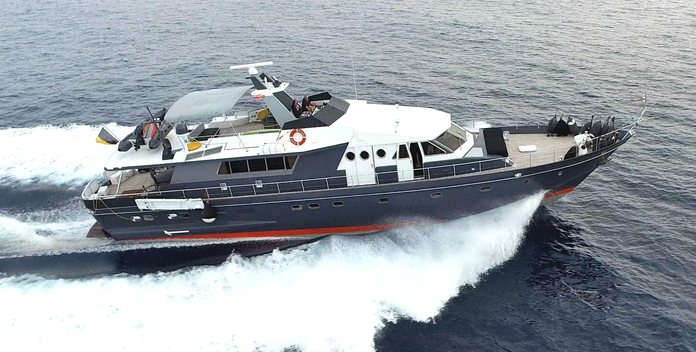 Sea Seven yacht charter CNL - Cantieri Navali Lavagna Motor Yacht