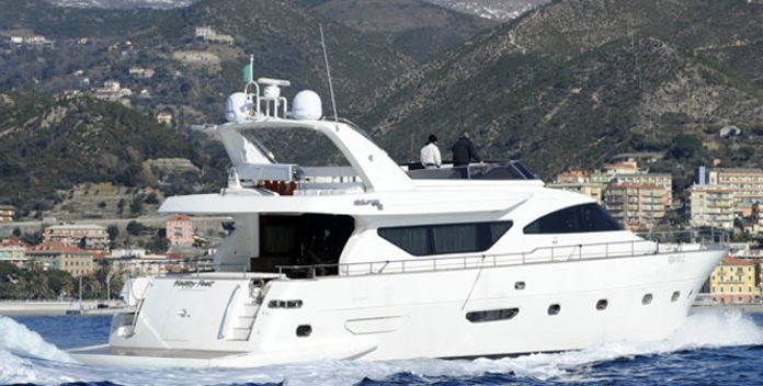 Happy Feet yacht charter Spertini Alalunga Motor Yacht