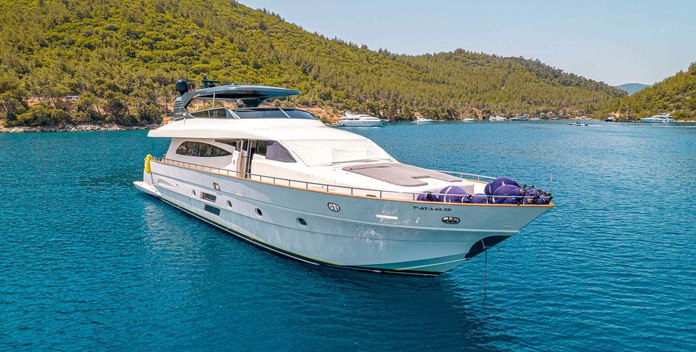 Liberata yacht charter Canados Motor Yacht