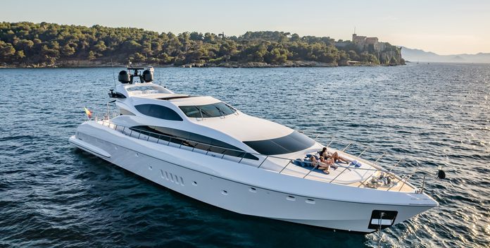 Storm yacht charter Overmarine Motor Yacht