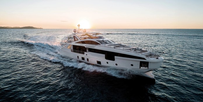 Volante yacht charter Azimut Motor Yacht