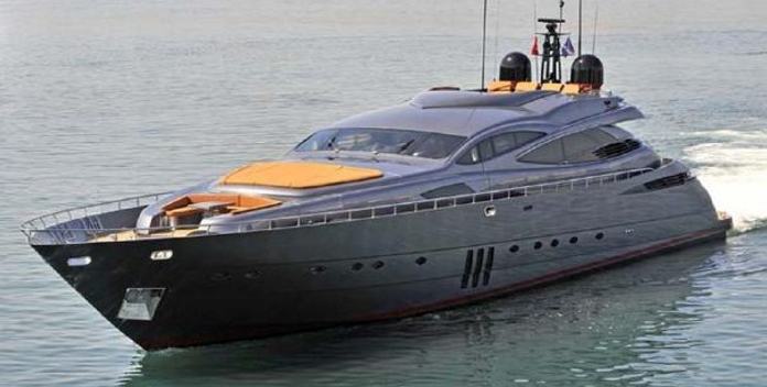 Ginger yacht charter Pershing Motor Yacht