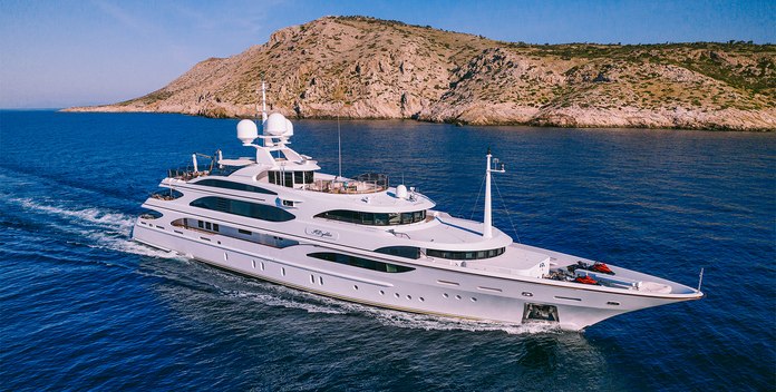 IDyllic yacht charter Benetti Motor Yacht