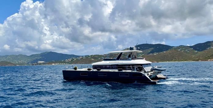 Mare Blu yacht charter Lagoon Motor Yacht