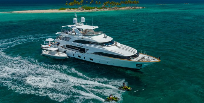 Namaste yacht charter Benetti Motor Yacht
