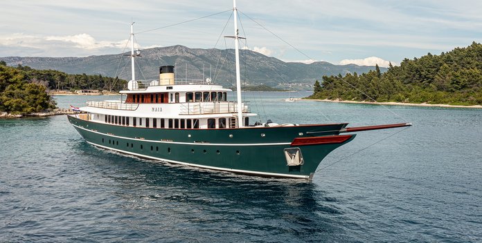 Maia yacht charter Radez Motor Yacht