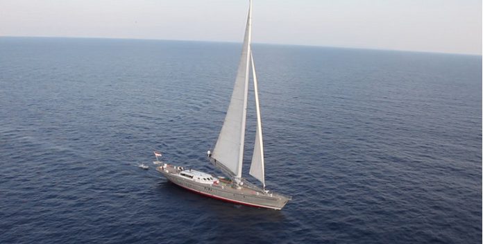 Dwinger yacht charter Royal Huisman Sail Yacht