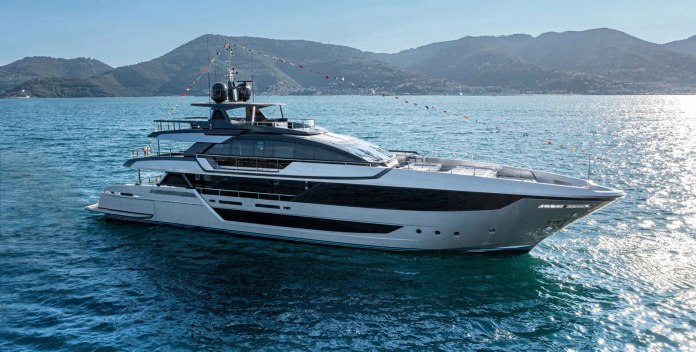 Lady First yacht charter Riva Motor Yacht