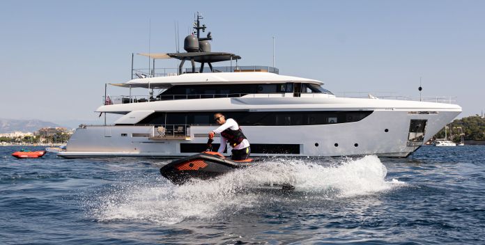 Haiami I yacht charter Custom Line Motor Yacht