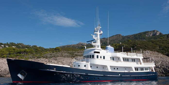 Ice Lady yacht charter Helsingfors Motor Yacht