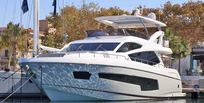 RAOUL W yacht charter Sunseeker Motor Yacht