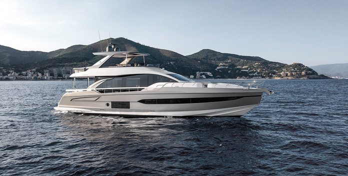Prewi yacht charter Azimut Motor Yacht