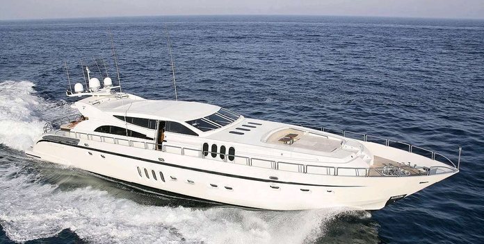 Vitamin Sea yacht charter Leopard Motor Yacht
