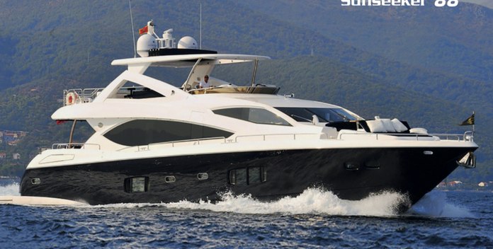 Vita yacht charter Sunseeker Motor Yacht