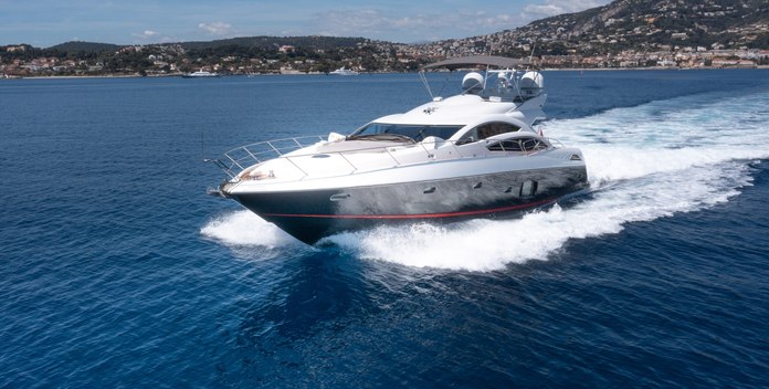 Star of Seven Seas yacht charter Sunseeker Motor Yacht