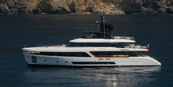 Legend yacht charter Benetti Motor Yacht