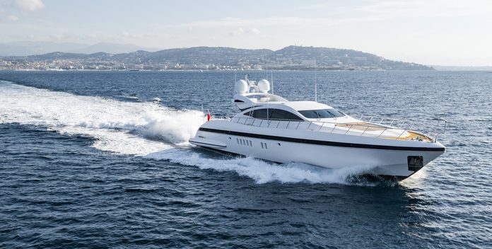 Manu yacht charter Overmarine Motor Yacht