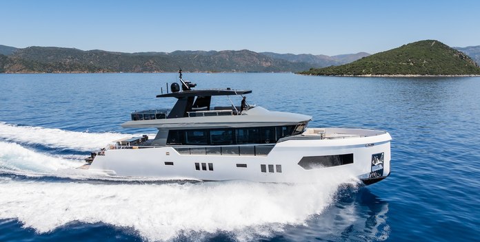 Ferro 77 yacht charter Delta Marine Motor Yacht