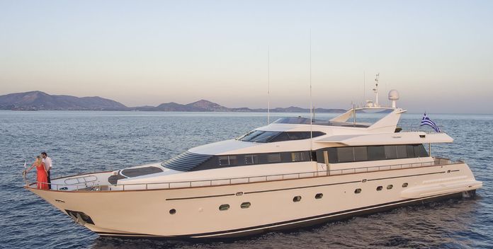 Mantra yacht charter Falcon Yachts Motor Yacht