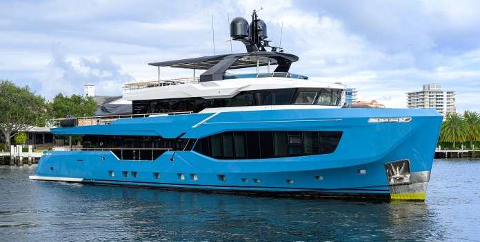Amore yacht charter Numarine Motor Yacht