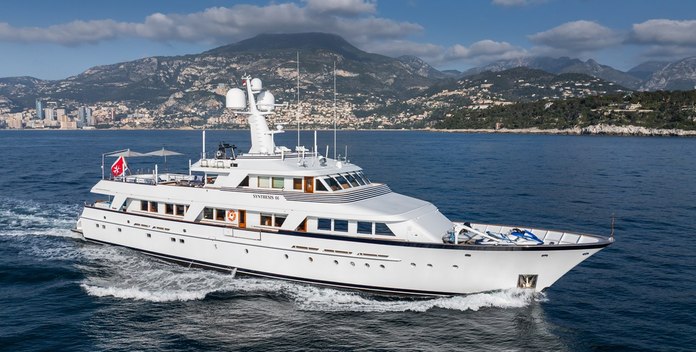 Synthesis 66 yacht charter Feadship Motor Yacht