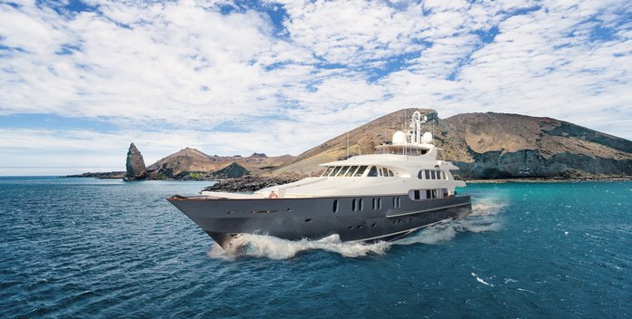 Aqua Mare yacht charter CRN Motor Yacht