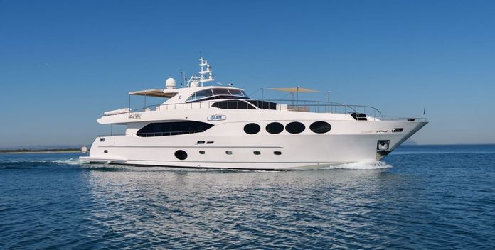 Diam yacht charter Gulf Craft Motor Yacht