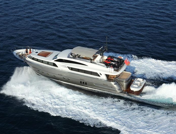 O NOSO UNO Yacht Photos - Van der Valk | Yacht Charter Fleet