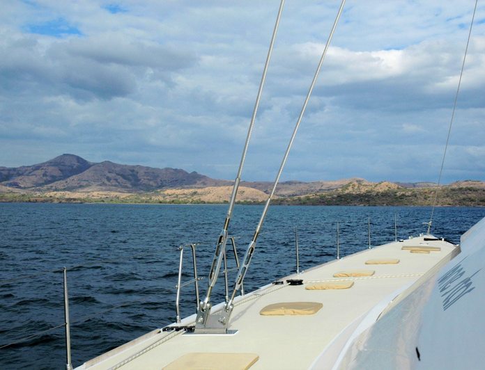 motor yacht lone star