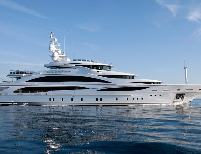 DIAMONDS ARE FOREVER Yacht Photos - Benetti | Yacht Charter Fleet