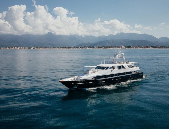 Lady in Blue photo 24