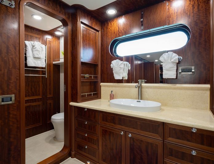 Beyond Capricorn photo 12