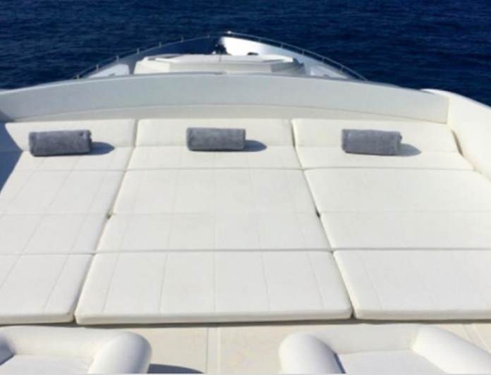 The Hangout photo 67