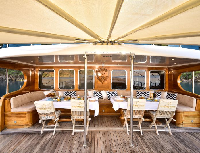 Queen Atlantis photo 36