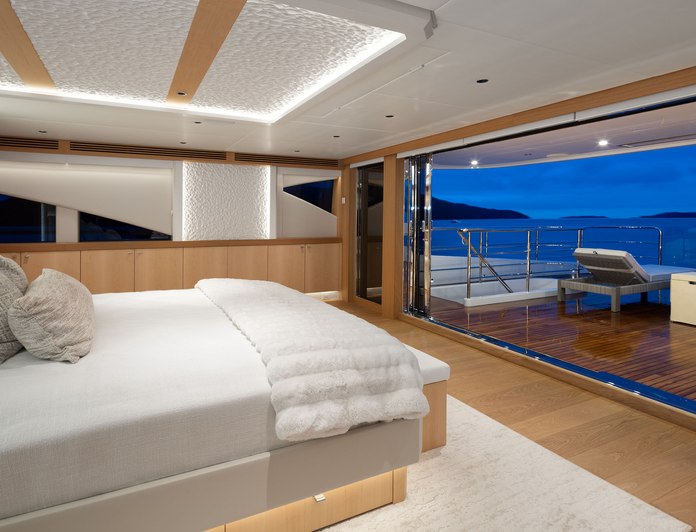 Maximus III photo 13