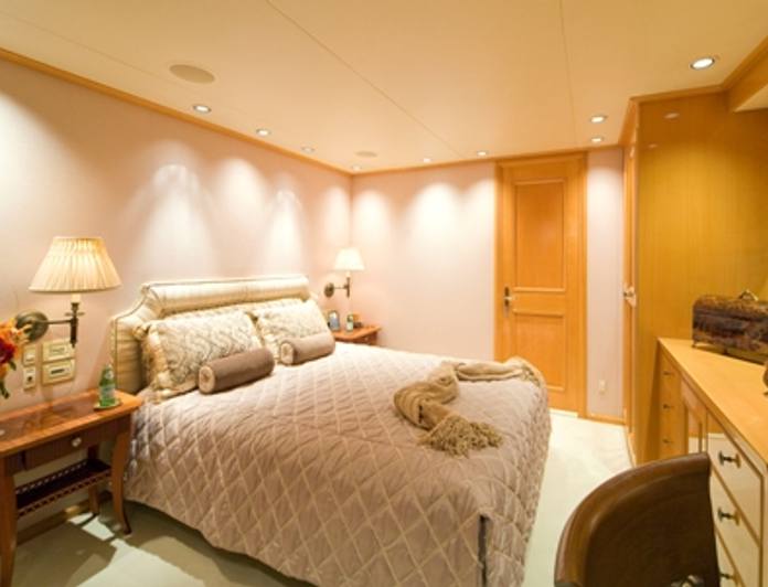 Guest Stateroom with Queen Bed