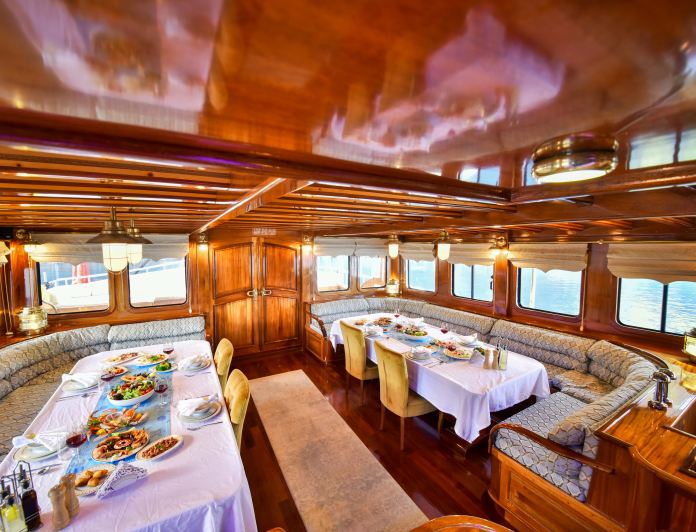 Queen Atlantis photo 12