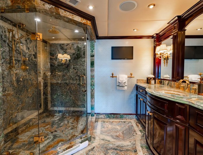 Miss Christine photo 25