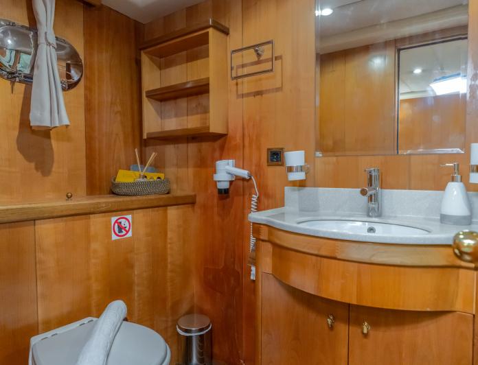 Queen of Sea photo 30