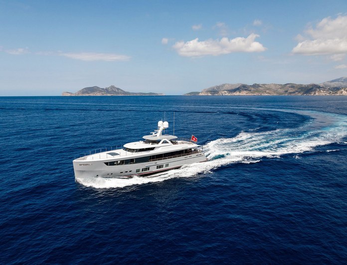 Calypso I photo 19