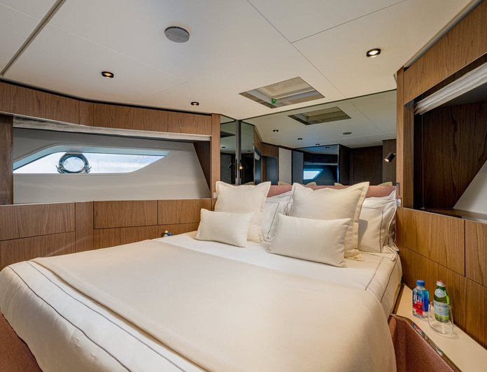 Sea Diamond photo 18