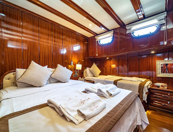 Lycian Queen photo 12