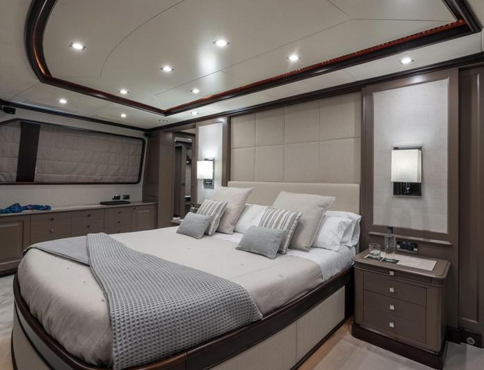 Elena Nueve photo 12