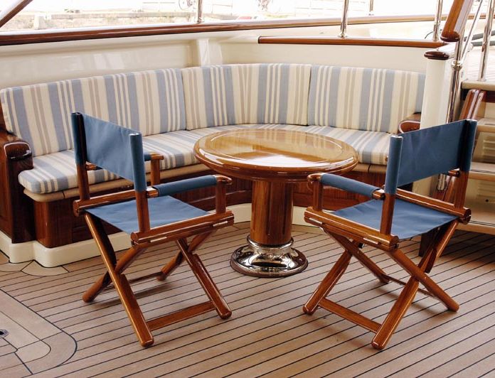 Sundeck - Table & Chairs