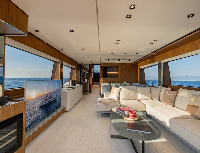 Sea Diamond photo 7