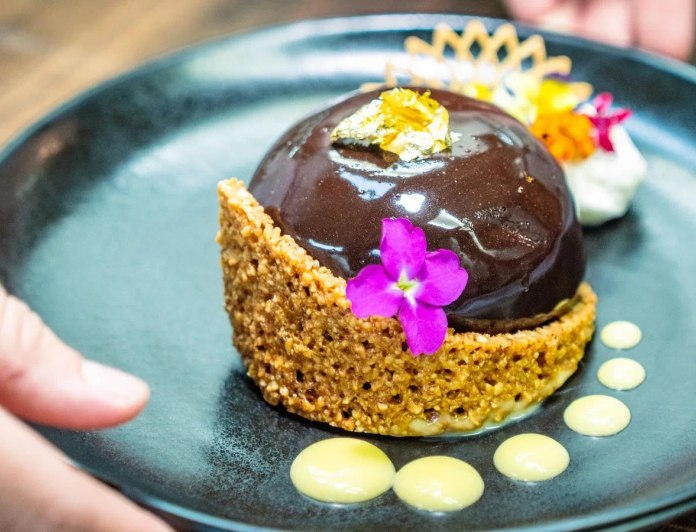 Holdin' My Own photo 84