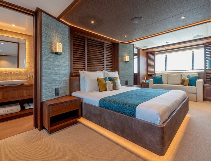 Josephine I photo 18