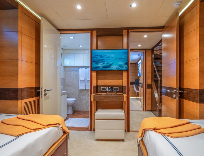 Silent World photo 24