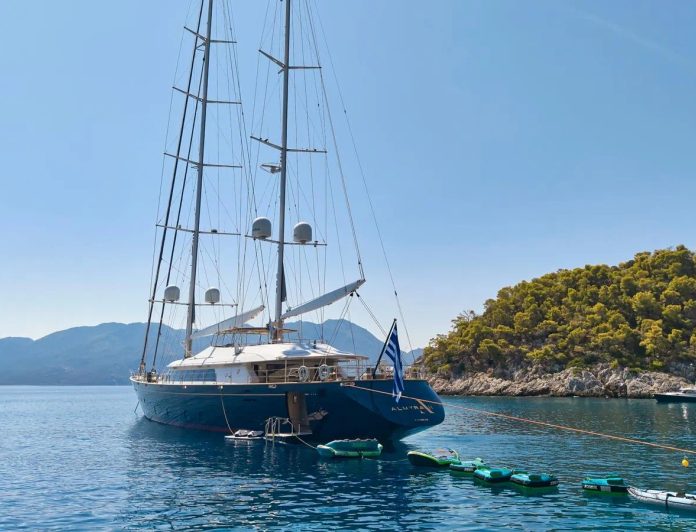 Almyra II photo 84