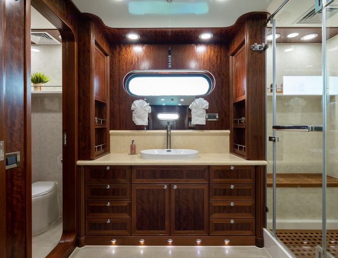 Beyond Capricorn photo 19